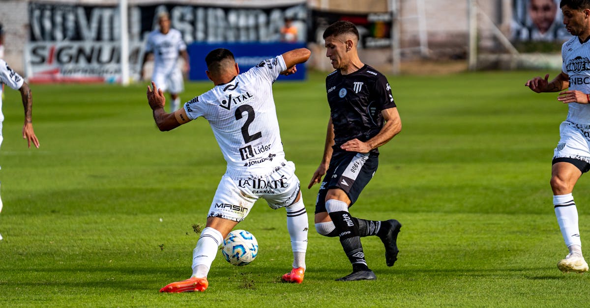 Time-Saving Benefits of Low Maintenance Synthetic Grass